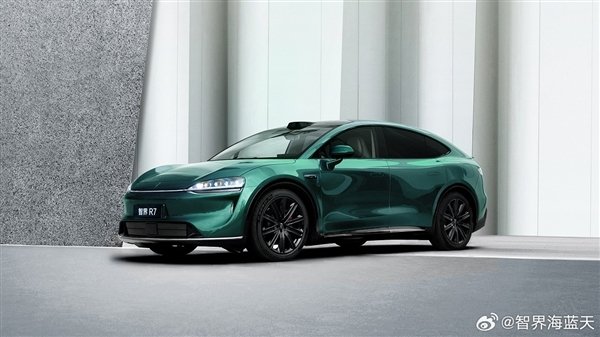 配资网app官方最新版本介绍 智界也拼了！新款S7、R7顶配直降1万元：上市价或惊喜